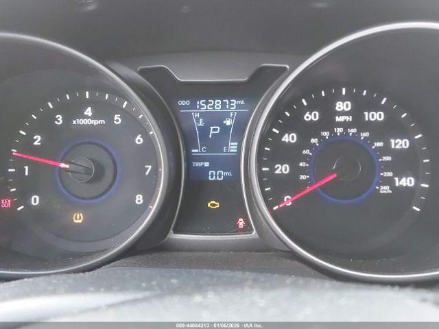 Hyundai VELOSTER Image 12