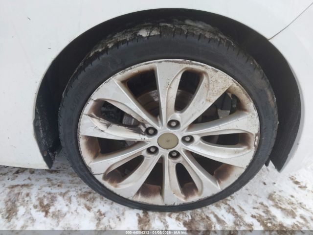 Hyundai VELOSTER Image 5