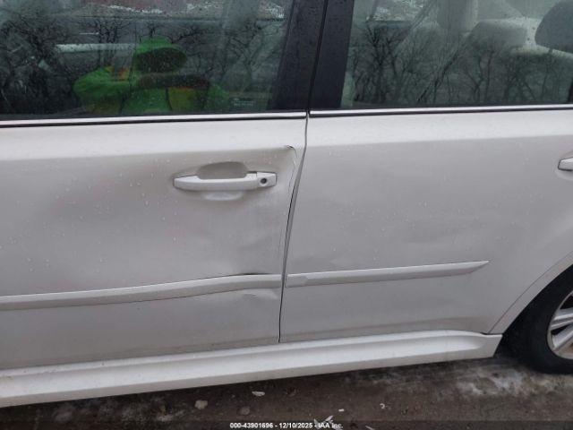 Subaru Legacy 2.5i Image 3