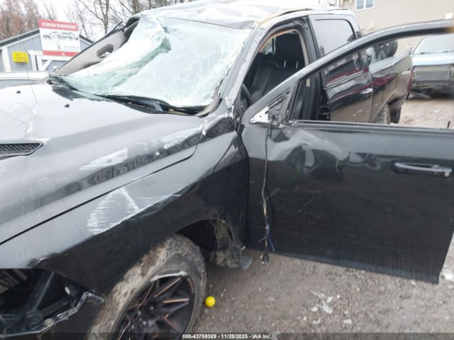 Ram 1500 Sport  4x4 5'7 Box Image 13