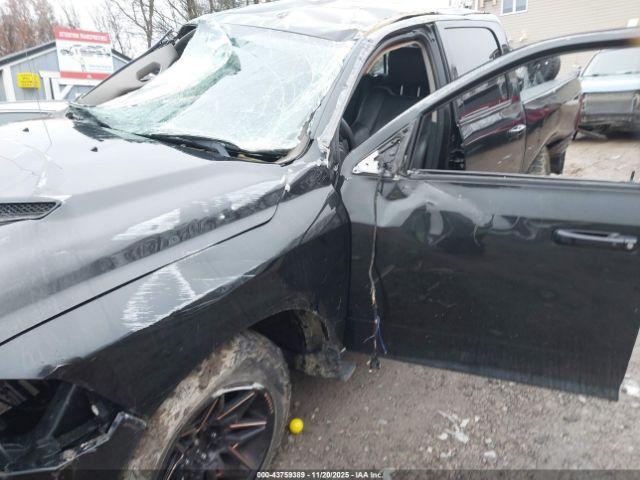 Ram 1500 Sport  4x4 5'7 Box Image 13