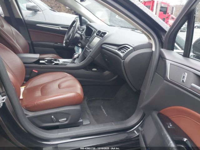 Ford Fusion Se Image 6