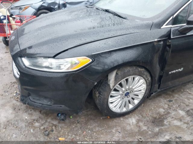 Ford Fusion Se Image 9