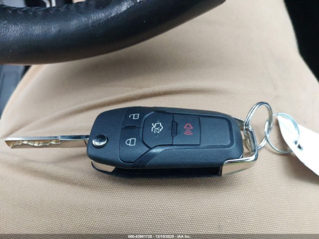 Ford Fusion Se Image 3