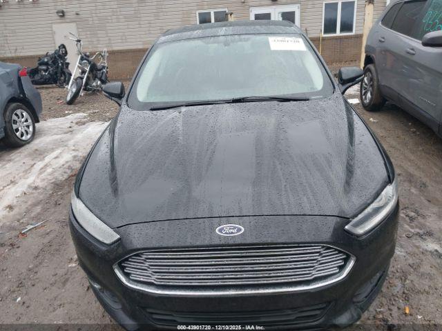 Ford Fusion Se Image 12