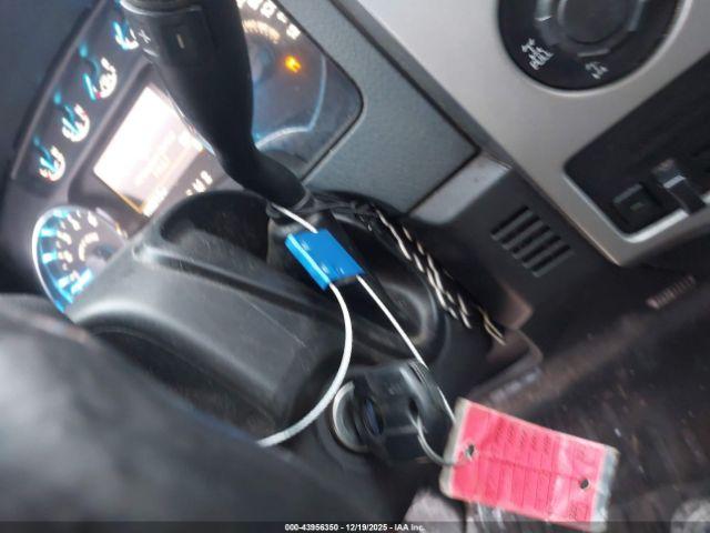 Ford F-150 Xlt Image 5