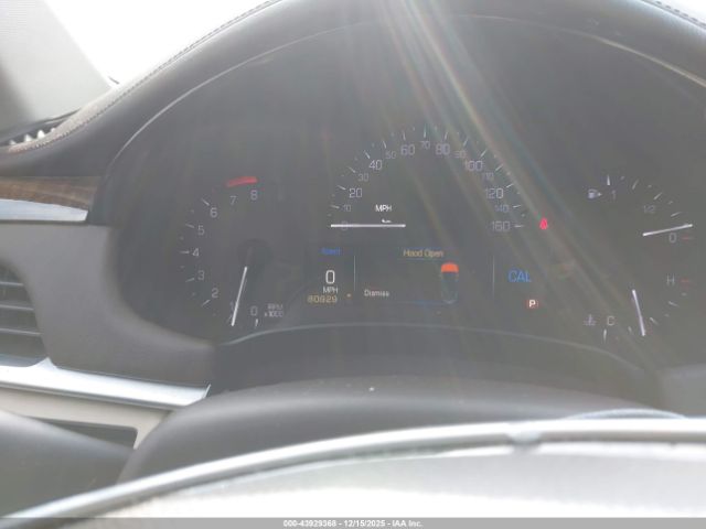 Cadillac XTS Luxury Image 8