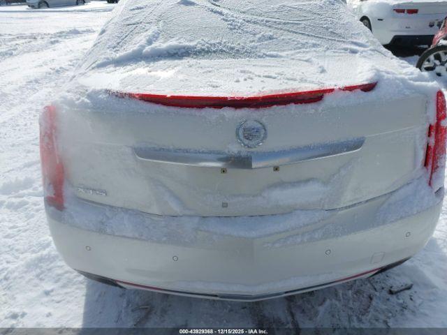 Cadillac XTS Luxury Image 11