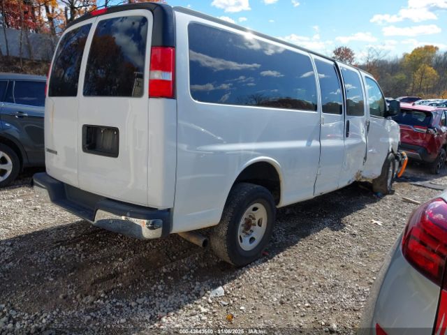 Chevrolet Express Lt Image 6