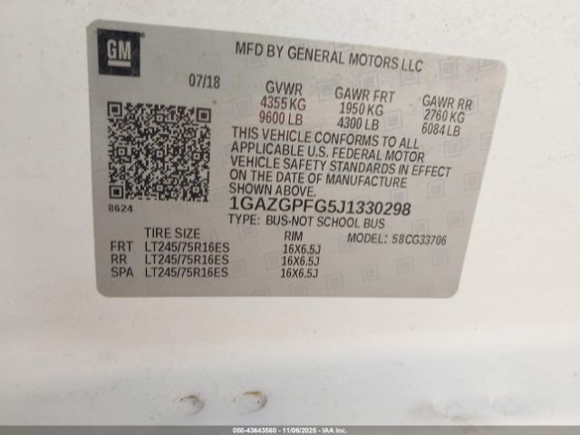 Chevrolet Express Lt Image 9