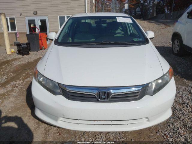 Honda Civic Lx Image 8