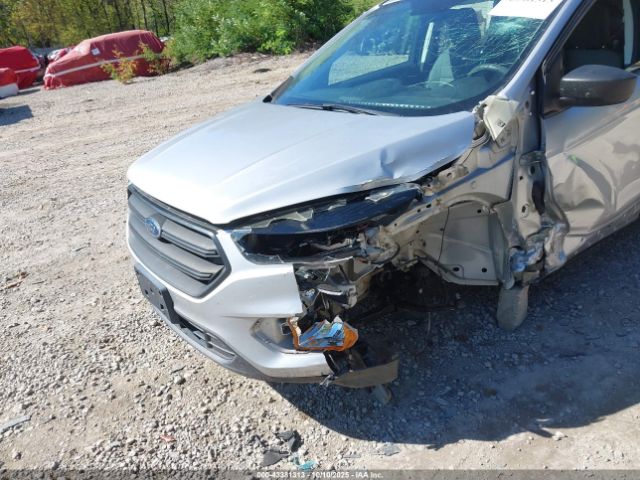 Ford Escape S Image 12