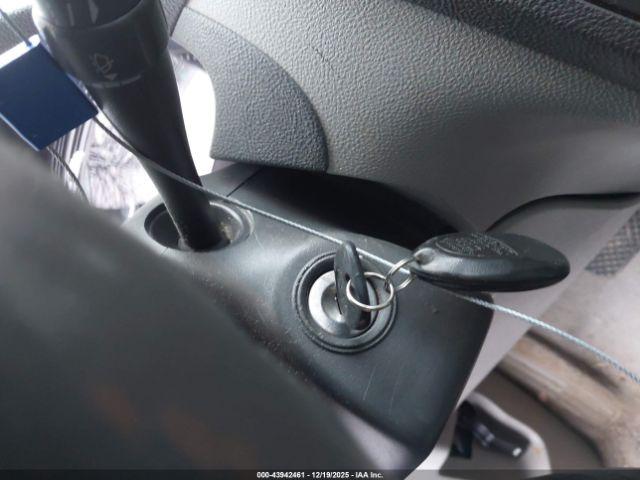 Chevrolet HHR Lt Image 9