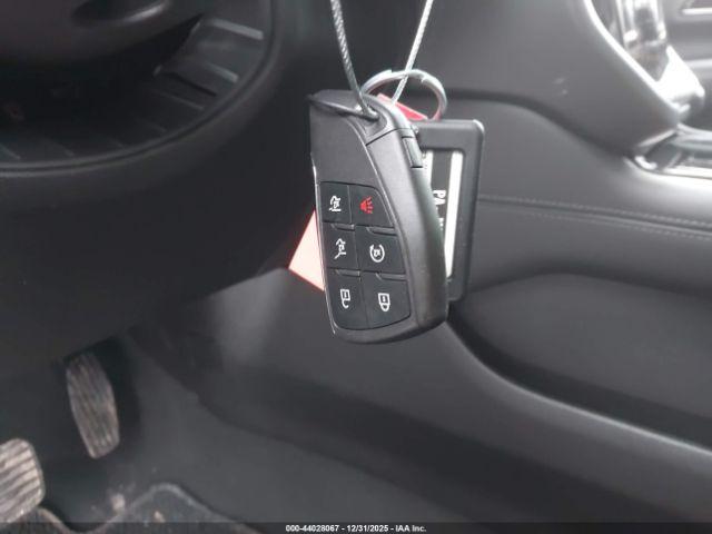 GMC Yukon 4wd Denali Image 16